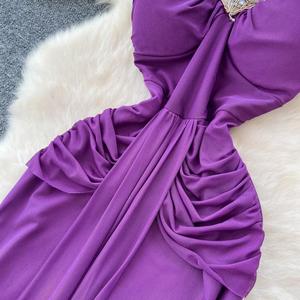Abito <span class=keywords><strong>da</strong></span> Sera di Lusso con Cut-out e Cristalli, Vestito <span class=keywords><strong>da</strong></span> <span class=keywords><strong>Donna</strong></span> con Collo Halter e Corsetto in Vita <span class=keywords><strong>per</strong></span> Gala e Matrimoni - Product Image 5