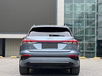 2023 Q4 e-tron 40 EV SUV RWD Électrique 204HP LHD 605KM Autonomie Véhicule d'occasion Luxe Export Chine Stock