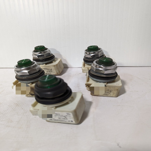 Plc Programlama Kontrol Cihazı 5'li Paket KM35LG/KM32LG Yeşil Işıklı Butonlar 24-28V - Gönderim - Product Image 1