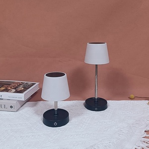 Ayudante de estudio en casa y oficina: Batería multifuncional con puerto USB para lámpara de escritorio LED flexible - Product Image 6
