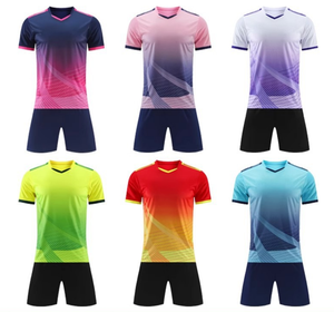 Op Maat Gemaakte Heren Sportkleding Retro Voetbalshirts Polo T-Shirts Voetbalshirts Geautomatiseerd Knippen 100% Polyester Full Mouw - Product Image 2