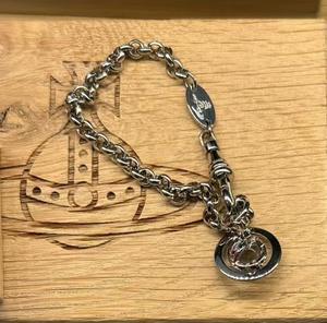 Pulsera de latón de alta calidad con dijes de Saturno transparente de 6 mm, tamaño pequeño, joyería de lujo duradera para mujer - Product Image 6