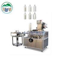 Machine d'emballage de flacons cosmétiques avec plieuse de prospectus 60-100 BPM pour produits de soin de la peau