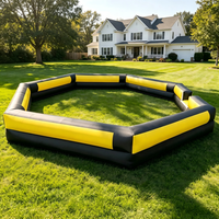 Terrain de jeu gonflable octogonal jaune et noir pour jeu de Dodgeball, idéal pour les écoles, les camps d'été et la location d'équipements sportifs