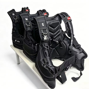 Dispositivo de Control de Flotabilidad (BCD) Tipo Chaqueta, Equipo Profesional de Buceo, Accesorios de Buceo Ajustables para Buceo Submarino - Product Image 1