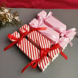 Wholesale Price Pink Give Away Chocolate Boxes Paper Wedding Favors Paper Candy Packing Boxes with Ribbon