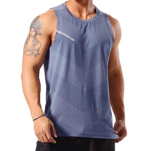 Chaleco de malla para hombre, Top sin mangas ultra-transpirable y ligero para el verano, perfecto para gimnasio, correr o estilo de calle informal - Product Image 1