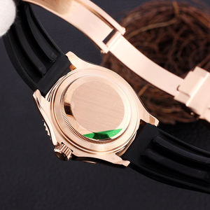 Configuration haut de gamme, discrète et sobre, luxueuse sans être exagérée. Montre mécanique pour homme - Product Image 4