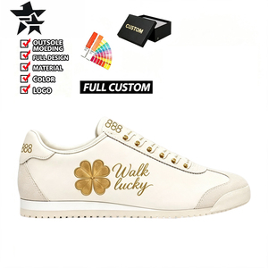 Chaussures de marche décontractées de luxe pour femmes, style skateboard urbain, avec logo brodé entièrement personnalisé, semelle extérieure vintage et matériaux de couleur - Product Image 1