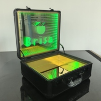 Boîte de présentation lumineuse LED personnalisée en acrylique pour viande, miroir intégré, mallette de transport pour bœuf, étui de présentation pour steak, finition or/argent