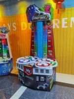 Machine de jeu d'intérieur pour enfants à deux joueurs, à monnayeur, 'Robot Chase Whack a Mole', équipement de divertissement en bois pour manèges pour enfants en centre commercial