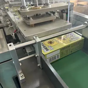 कारख़ाना आई ड्रॉप बोतल स्वचालित कार्टनिंग मशीन आई कॉन्टैक्ट लेंस पेपर बॉक्स पैकिंग मशीन फ़ोल्डर फिलर ग्लूअर