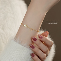 Bracelet Minimaliste en Argent 925 Plaqué Or 18 carats avec Breloques Nœuds, Collection Été 2025, Vente en Gros pour Femmes