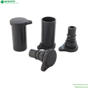 Cubierta Protectora de Polvo NSPV para Conector de Módulo Fotovoltaico Solar en Negro - Product Image 3