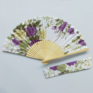 พัดจีนโบราณลายดอกไม้ พัดไม้ไผ่พับได้พร้อมกระดาษรอง พัดมือพกพา ของที่ระลึก - Product Image 4