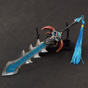 Accesorios de <span class=keywords><strong>juego</strong></span> Warcraft nuevo lanzamiento Naxsamas Undead Killer 20cm arma todo Metal espada modelo juguete Decoración - Product Image 3