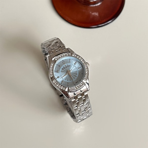 Nuevo reloj de pulsera para mujer con esfera pequeña redonda, diseño de alta gama y nicho, venta al por mayor - Product Image 1