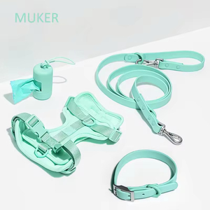 Nuevo Set de Collar, Arnés y Correa de Lujo para Perro de Neopreno y PVC de Alta Calidad con Logo Personalizado de Diseñador - Product Image 3