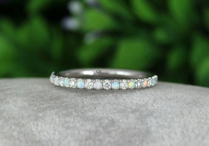 Bague en argent sterling 925 avec opale et moissanite, bijoux faits main par un créateur |   Fournisseurs en gros |   Personnalisable - Product Image 3