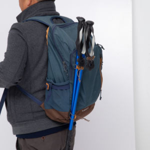 Bâton <span class=keywords><strong>de</strong></span> randonnée télescopique en alliage d'aluminium ultra-léger à 3 sections, bâton <span class=keywords><strong>de</strong></span> <span class=keywords><strong>ski</strong></span> avec embout en tungstène, verrouillage rapide, portable pour la randonnée et la marche - Product Image 2