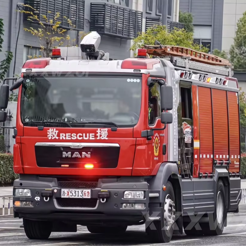Новая модель пены пожарная машина 8T - AFFF/AR пенопластовая система, 3000L резервуар, Заводская Прямая