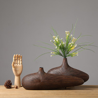 Moderne Simple Personnalisé Résine Vase Creative Bureau Ornement Décoratif Doux Décoration Fabricant Une Pièce Dropshipping