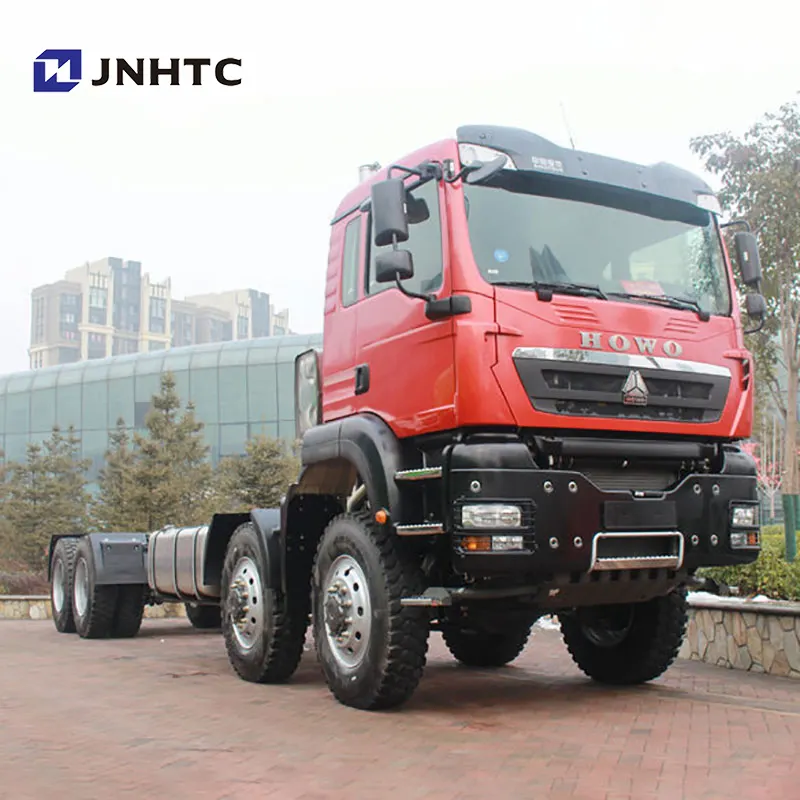 SINOTRUK HOWO 8 × 8 ALL WHEEL-DRIVE TRACTOR TRUCK