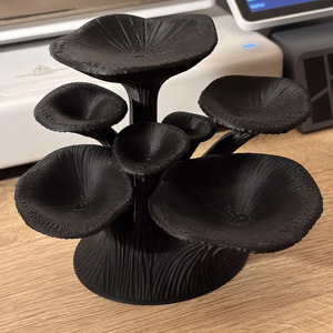 Espositore per Gioielli a Forma di Fungo Stampato in 3D in Plastica |   Design Multi-Livello per Anelli, Orecchini e Conservazione - Product Image 4