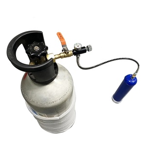 อะแดปเตอร์เติม CO2 สำหรับเชื่อมต่อกับถัง <span class=keywords><strong>N2O</strong></span> สำหรับทำวิปครีม ขนาด 0.95 ลิตร 580 กรัม, 0.99 ลิตร 615 กรัม - Product Image 1