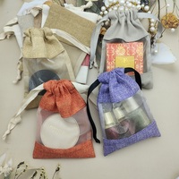 Pochette à cordon en jute recyclée et organza avec fenêtre transparente et logo personnalisé (L100xH140mm) pour emballages cadeaux, bonbons et bijoux