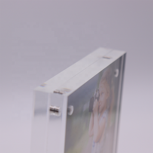 <span class=keywords><strong>Cadre</strong></span> photo en acrylique <span class=keywords><strong>magnétique</strong></span> <span class=keywords><strong>transparent</strong></span> 4x6 - Product Image 2