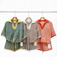 Ensemble deux pièces en tricot à rayures horizontales jaune turquoise, col polo, haut à manches courtes et short à cordon de serrage, ensemble de pull en tricot color block