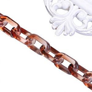 Chaîne de maillons en résine de luxe, design transparent, sculpture artistique, colorée, élégante, décoration d'intérieur, forme irrégulière, artisanat de moulage - Product Image 4