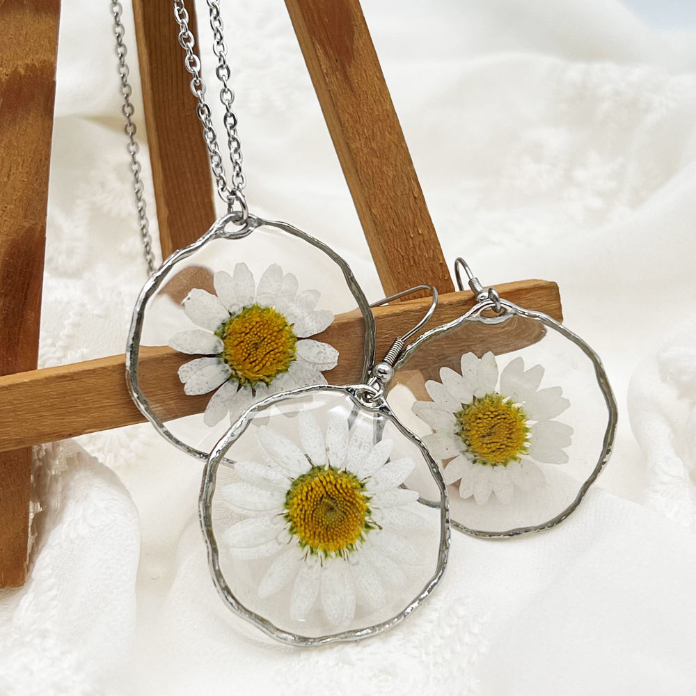 High Quality Bohemian Handmade Jewelry Real Daisy Pressed Flower