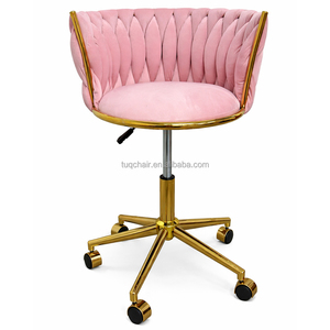 <span class=keywords><strong>Chaise</strong></span> <span class=keywords><strong>de</strong></span> bar pivotante <span class=keywords><strong>de</strong></span> luxe en velours TUQ CHAIR, réglable à 360°, <span class=keywords><strong>avec</strong></span> <span class=keywords><strong>roulettes</strong></span>, idéale pour <span class=keywords><strong>cuisine</strong></span>, salon ou comme <span class=keywords><strong>chaise</strong></span> <span class=keywords><strong>de</strong></span> maquillage – Offre Spéciale - Product Image 2