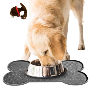 Köpek ve evcil hayvan besleme paspası ve su kaseleri için küçük hayvanlar için su geçirmez kaymaz silikon kedi maması kemik şeklinde tasarım - Product Image 6
