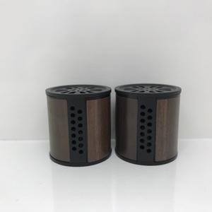 หมวกอโรมาเธอราพีสำหรับรถยนต์28มม. ฝากระป๋องกลิ่นหอมฝากระโปรงไม้ - Product Image 2