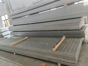 Rejilla de Acero Galvanizado, Plataforma de Pasarela, Peldaños de Escalera, Cubierta de Drenaje de Zanja, Valla Soldada Cuadrada - Product Image 5