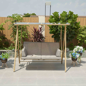 <span class=keywords><strong>Lit</strong></span> <span class=keywords><strong>de</strong></span> repos double pour jardin extérieur - Chaise suspendue en métal avec auvent solaire et lumières LED décoratives - Product Image 2