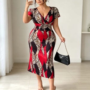 Abito Sexy Plus Size con Stampa Leopardata Geometrica, Scollo a V, Maniche Corte, Aderente, Lunghezza al Ginocchio, per Club, Feste e Serate in Città, Personalizzabile - Product Image 1