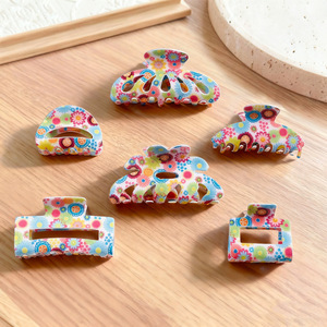 Pinza de Pelo con Estampado Floral para Primavera/Verano, Pinza de Pelo Grande de Acrílico Plástico Colorido, Accesorio para el Cabello - Product Image 1