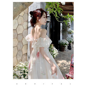 Novedad 2023 Vestido de Verano con Estampado Floral, Estilo <span class=keywords><strong>Dulce</strong></span> y Elegante, con Hombros Descubiertos, Manga Corta Abullonada, Cuello Halter en V, Ajustado, para Vacaciones - Product Image 4