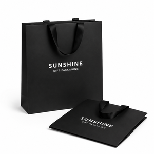 ถุงกระดาษของขวัญสีชมพูฟ้าสุดหรูพร้อมโลโก้แบบกำหนดเอง ถุงกระดาษสำหรับใส่ของขวัญพร้อมหูหิ้วริบบิ้นสำหรับงานโปรโมชั่น - Product Image 4