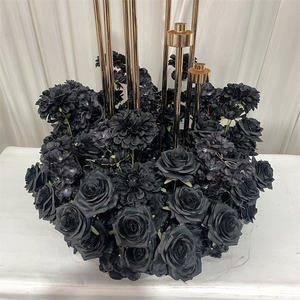 Anillos de Flores Artificiales de Seda de Alta Gama GreenLife, Color Negro, para Decoración de Candelabros y Arreglos Florales de Mesa para Bodas - Product Image 4