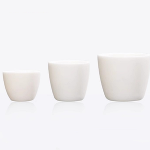 Quadrate 99% Crisol de cerámica de alúmina 3,7G/cm3 Fabricación electrónica Crisoles de laboratorio de cerámica de alúmina - Product Image 5