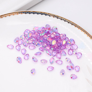 Strass en résine AB en forme de goutte d'eau 5x7mm à dos plat, décorations irisées pour nail art - Product Image 4