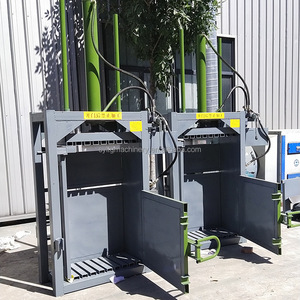 Semi-Automatische Verticale Afvalstation Schroot Balenpers Hydraulische Balenpers Machine Karton Plastic 60T Balenpers Persen 10T 30T - Product Image 4