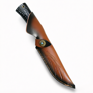 Couteau de survie multi-usage en acier Damas personnalisable, forgé à la main avec manche en imitation ivoire pour la chasse et le dépecage - Product Image 3