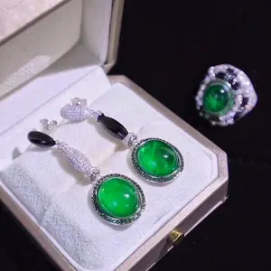Designer Emerald Green Ronde Vorm Zirconia Ring En Ab Stud Earring Sieraden Set