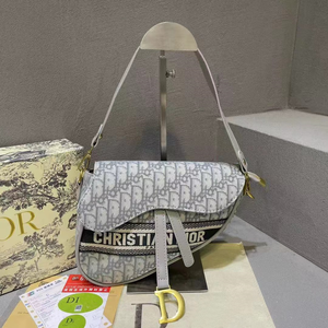 2025 Borse di Lusso da Donna di Marca Famosa Firmate all'Ingrosso Portatili con Cerniera e Decorazione a Lettere Stile alla Moda - Product Image 4